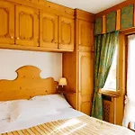 Hotel Cornelio