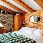Hotel Cornelio 3*