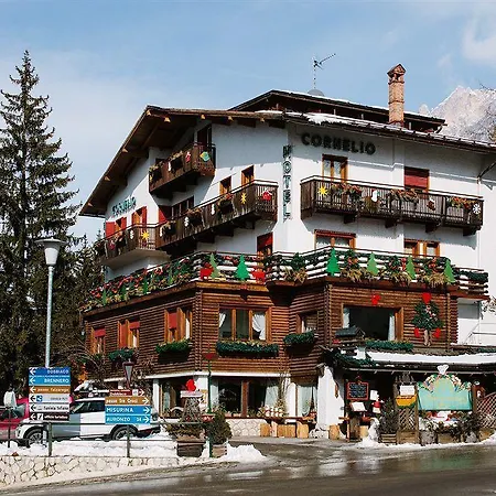 Hotell Cornelio Cortina dʼAmpezzo