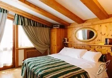 Cornelio Hotell